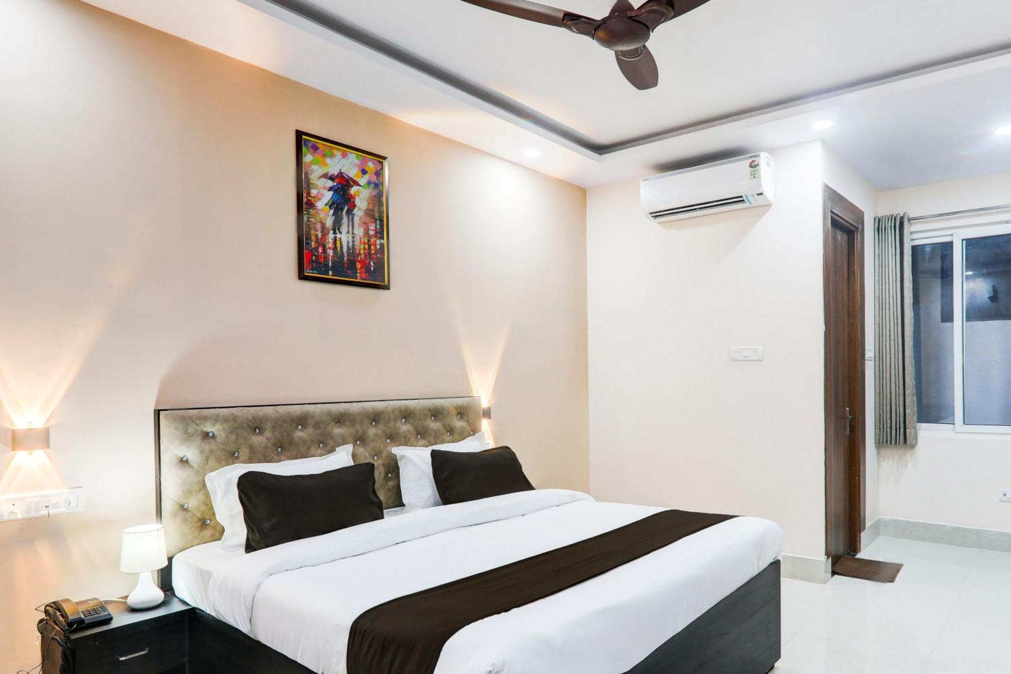 Super Townhouse Gls International Hotell Lucknow Exteriör bild